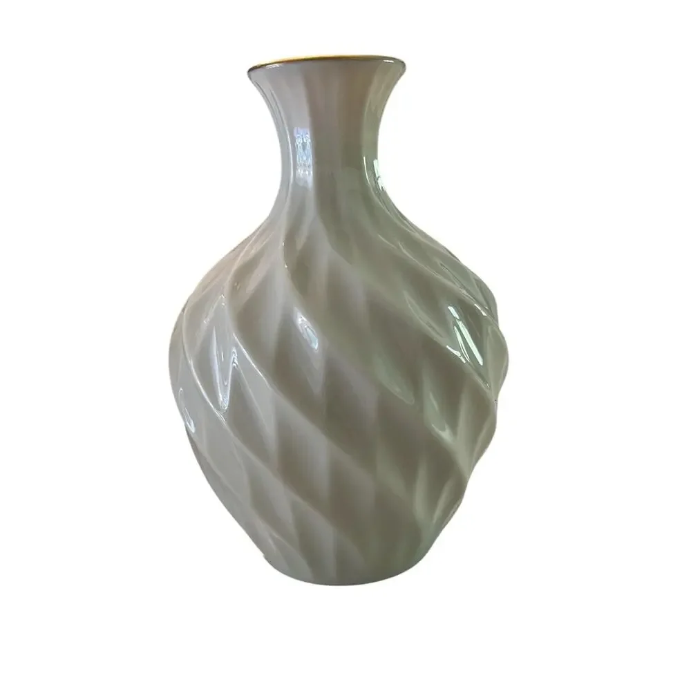Vintage Lenox Richmond 2 Swirl Bud Vases Ivory Bone China With 24k Gold Trim USA